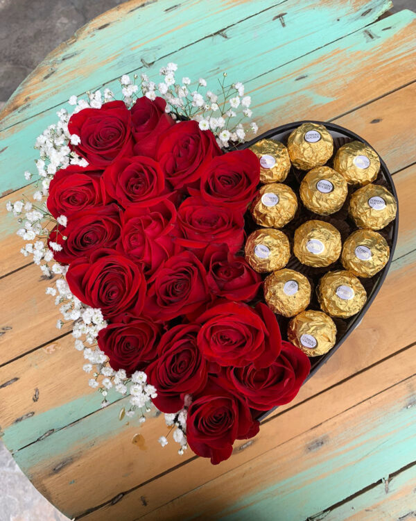 Corazón con rosas #1